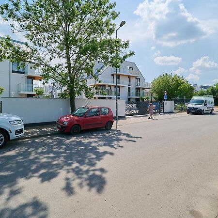 Villa Nova Lux Apartment Wroclaw Kowale By Noclegi Renters Exteriér fotografie