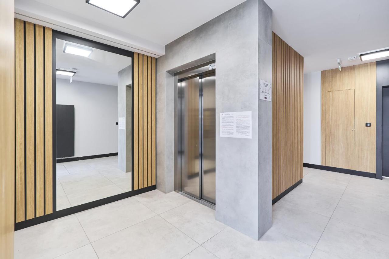Villa Nova Lux Apartment Wroclaw Kowale By Noclegi Renters Exteriér fotografie